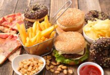 Los 5 alimentos que pueden dañar al corazón y cómo reducir su consumo con hábitos saludables