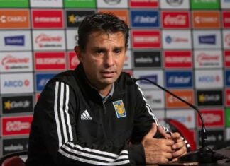 Roberto Medina se convierte en nuevo DT de Pumas Femenil Roberto Medina se convierte en nuevo DT de Pumas Femenil