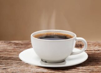 ¿En el desayuno o en la merienda? La ciencia revela cuál es la mejor hora para tomar café