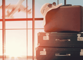 Viajar juntos: cuando un viaje vale más que flores en el amor booking travel viajes