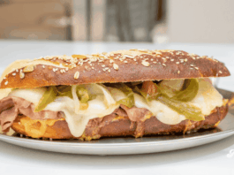 Feroz irrumpe en la Roma con bretzels artesanales y sándwiches de autor restaurante feroz
