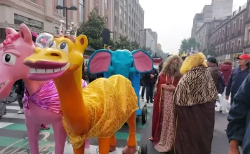 Romería navideña se instala en la Alameda Central de la Ciudad de México romeria navideña cdmx 2025