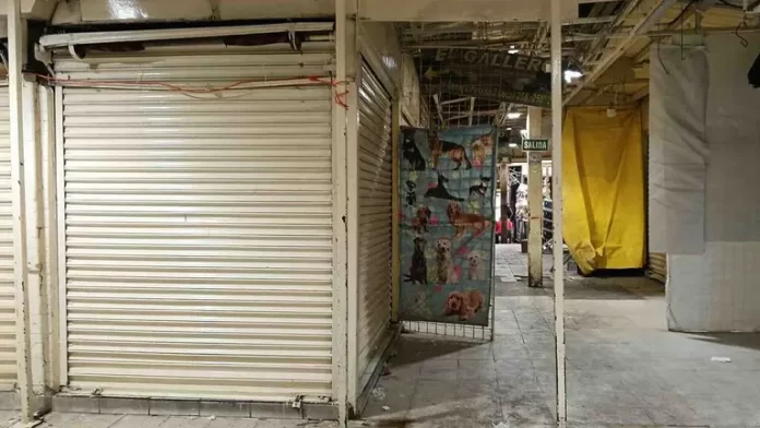 Cierran Locales de Venta de Animales en el Mercado de Sonora