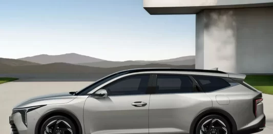 Kia K4 estrena versión vagoneta y se fabricará en México Kia K4 Wagon mexico