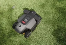Roborock presenta en CES 2026 robots aspiradores más inteligentes y autónomos RockMow X1 LiDAR