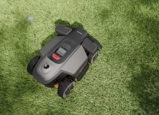 Roborock presenta en CES 2026 robots aspiradores más inteligentes y autónomos RockMow X1 LiDAR