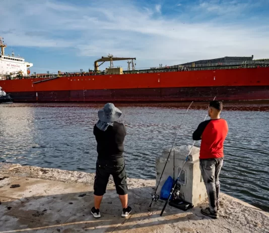 Trump advierte colapso en Cuba tras corte de petróleo venezolano caida petroleo cuba