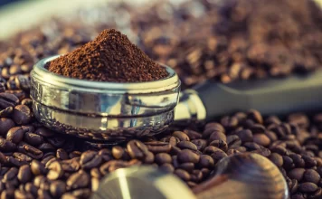 CACfetería en Reforma: café directo de comunidades indígenas sin intermediarios llega a CDMX como almacenar granos de cafe