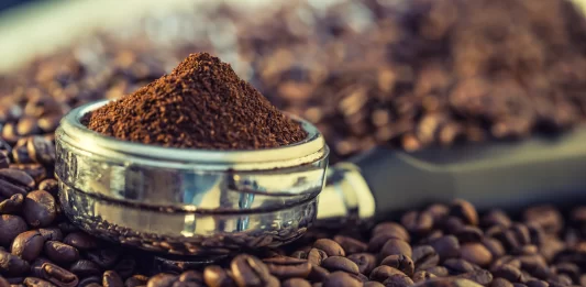 Caída del café en 2026: precios bajan casi 20% por mayor oferta como almacenar granos de cafe