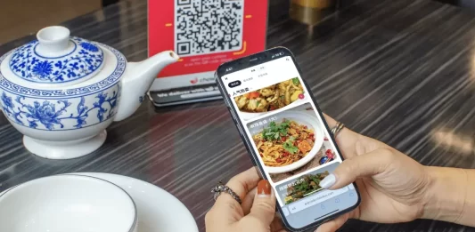 Alertan por fraudes con códigos QR en restaurantes y comercios fraudes qr menu