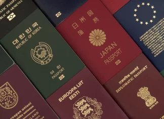 ¿Llevar el pasaporte contigo? La recomendación que divide a viajeros y expertos pasaportes viajes recomendaciones