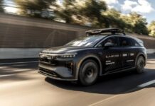 Uber presenta robotaxi autónomo en CES 2026 y acelera movilidad sin conductor robo taxi uber ces 2026