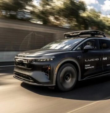 Uber presenta robotaxi autónomo en CES 2026 y acelera movilidad sin conductor robo taxi uber ces 2026