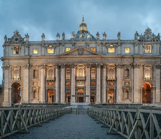 Café en la terraza de San Pedro: El Vaticano renueva la experiencia en su 400 aniversario cafe de basilica san pedro