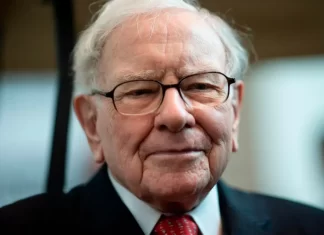 Buffett reduce su apuesta en Apple y sacude al mercado financiero warren buffet acciones retiro