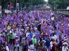 Miles de mujeres marchan en México durante el 8M para exigir justicia y seguridad 8M cdmx 2026