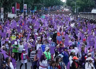 Miles de mujeres marchan en México durante el 8M para exigir justicia y seguridad 8M cdmx 2026