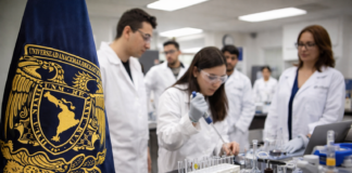 UNAM presenta resultados financieros y lanza nueva carrera en cosmética industrial