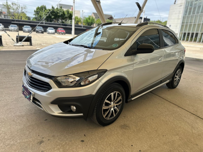 Chevrolet Onix Activ