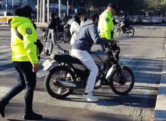 ¿De cuánto es la multa por filtrar en moto en la CDMX? De cuánto es la multa por filtrar en moto en la CDMX