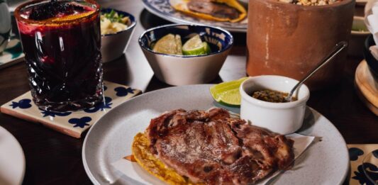 Día del taco: Lugares con promociones para celebrarlo Día del taco: Lugares con promociones para celebrarlo