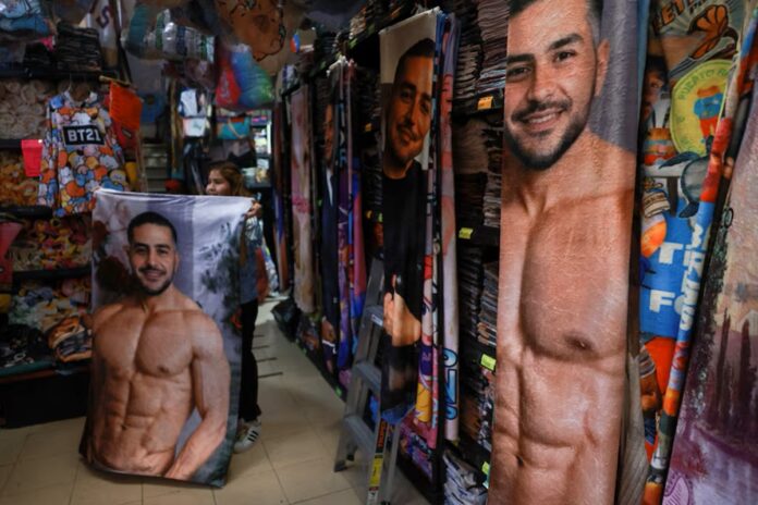 Dónde comprar mercancía con la imagen de Omar García Harfuch