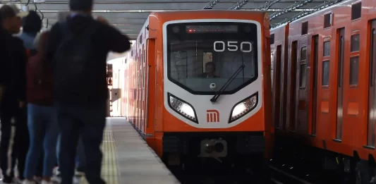 Metro CDMX hoy 15 de septiembre: Zócalo cerrado y un reporte de retraso en la Línea 3 El Metro de la CDMX aumentará su tarifa por el mundial