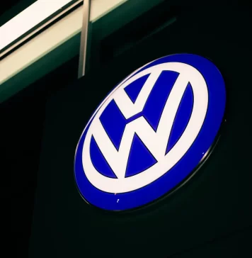 Volkswagen adelanta el Golf eléctrico de novena generación: así será el futuro del icónico hatchback Golf eléctrico