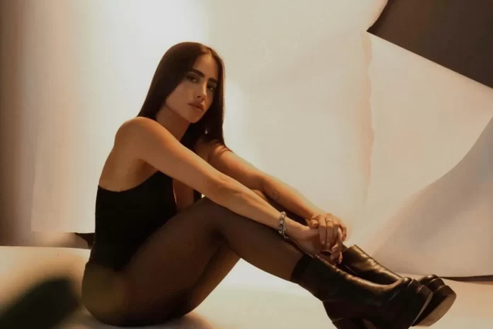 MARIANA YANAR
