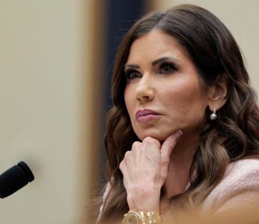 Trump destituye a Kristi Noem, secretaria de Seguridad Nacional de EU Trump destituye a Kristi Noem, secretaria de Seguridad Nacional de EU