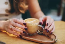 Autoridades alertan por calor extremo y recomiendan no consumir café beber cafe