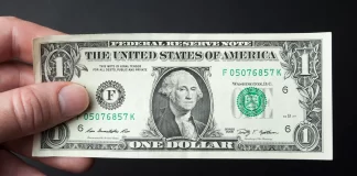 Billetes de dólar cambiarán: incluirán firma de Trump por primera vez billete de un dolar