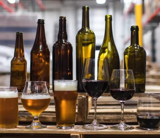 Vino vs. cerveza: estudio revela cuál impacta más la salud y rompe mitos consumo de vino y cerveza salud