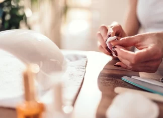 Las uñas japonesas se consolidan como tendencia de belleza en 2026 diseño de uñas japonesas tendencias