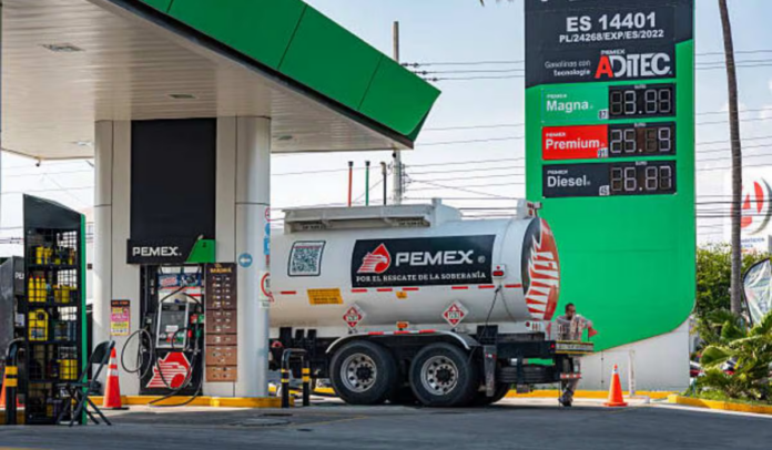 Sheinbaum pone fin al pago en efectivo en las gasolineras