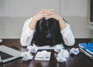 Burnout en México: estrés laboral y el reto del capital humano estres cronico epidemia 2026