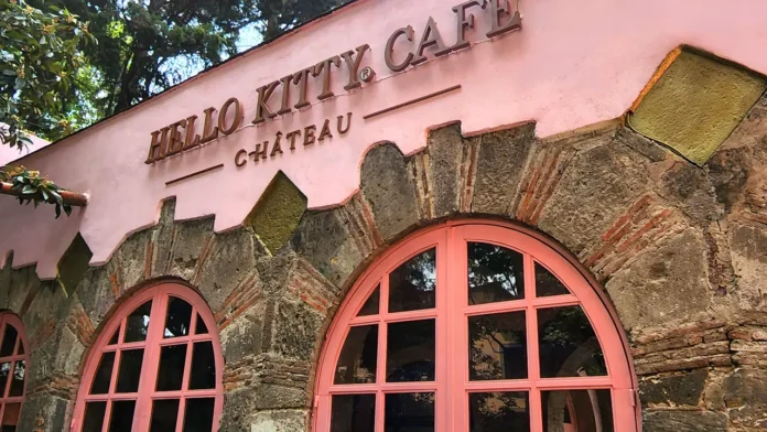 hello kitty cafe chateau