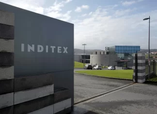 Inditex cierra 130 tiendas y acelera transformación global inditex cierre tiendas