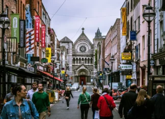 Récord de estadounidenses que se mudan a Irlanda: razones detrás del fenómeno migratorio migracion a irlanda