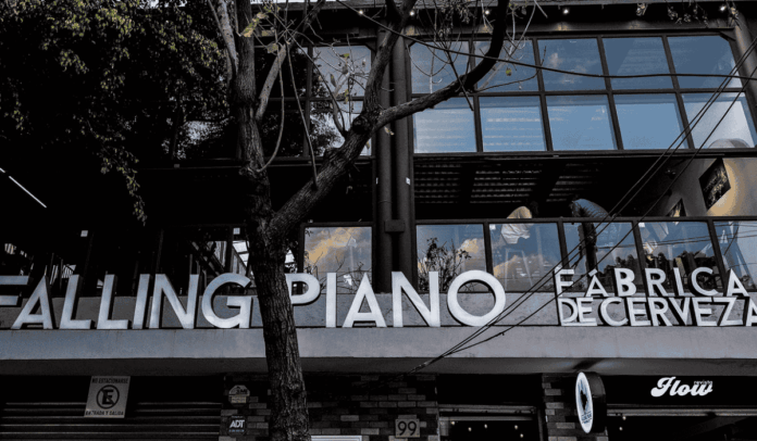 noticias the falling piano