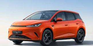 BYD Dolphin híbrido enchufable sorprende con motor a gasolina y nuevo diseño BYD Dolphin cargador