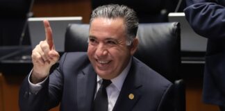 Enrique Inzunza recula y se ‘baja’ de sesión del Congreso tras acusaciones de EU de narco Enrique Inzunza recula y se ‘baja’ de sesión del Congreso tras acusaciones de EU de narco