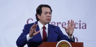 Mario Delgado se queda en la SEP, Sheinbaum desmiente que vaya a renunciar Mario Delgado se queda en la SEP, Sheinbaum desmiente que vaya a renunciar