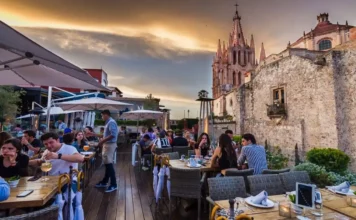 San Miguel de Allende brilla en el Tianguis Turístico 2026: gastronomía, vino y bodas impulsan su crecimiento San Miguel de Allende gastronomia