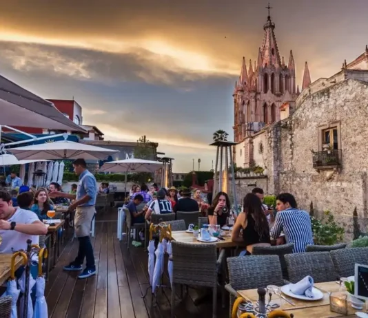 San Miguel de Allende brilla en el Tianguis Turístico 2026: gastronomía, vino y bodas impulsan su crecimiento San Miguel de Allende gastronomia
