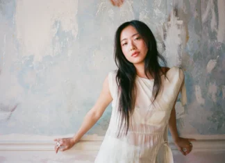 Sarah Kinsley llega al Foro Indie Rocks! con su primer show en solitario en CDMX Sarah Kinsley