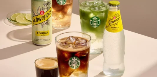 Starbucks y Schweppes lanzan café con tónica para conquistar las tardes de consumo social Starbucks y Schweppes
