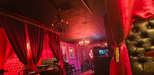 Vampire Café regresa a CDMX: vuelve la cafetería temática de vampiros con experiencia inmersiva y menú oscuro Vampire Café cdmx