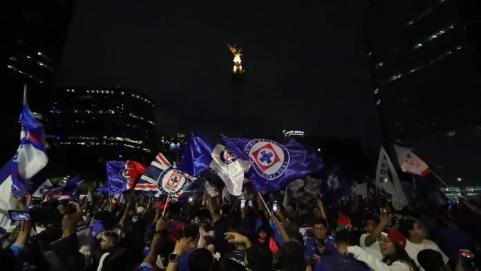 aficion cruz azul angel independencia