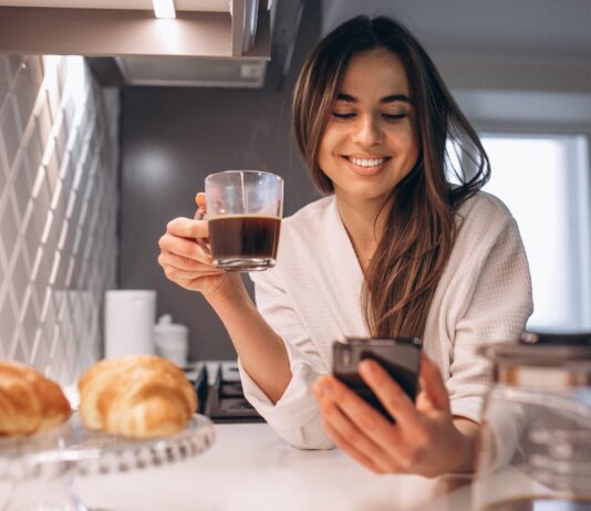 Café y pan todos los días: el desayuno rápido que podría afectar tu energía y salud desayunar cafe y pan
